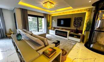 Imagem 5: Casa a Venda Estilo Porteira fechada, no Ecoville, 3 Suítes, Piso Aquecido, Elevador - Zon