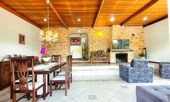 Imagem: Chácara à Venda em Arujá, 2 Dorms, 143m²