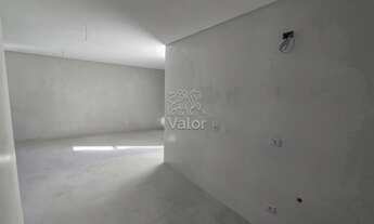 Imagem 4: Sobrado Alto Padrão Próximo ao Parque Barigui Pronto para Morar!