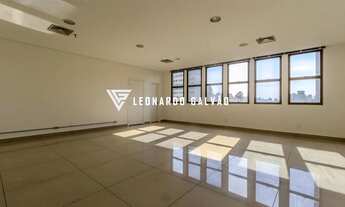 Imagem 2: Sala em alto padrão com 82 m² na Savassi