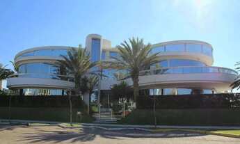 Imagem 4: CASA FRENTE MAR Casa com 5 dormitórios