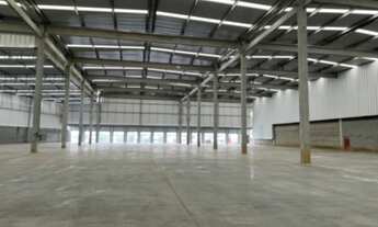 Imagem 4: Galpao em condominio bem localizado. com docas