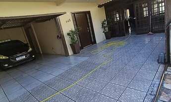 Imagem 3: Casa com piscina ano novo