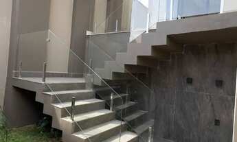 Imagem 2: Casa maravilhosa a venda em Varginha