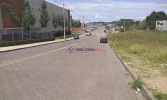 Imagem 5: Casa em Porto Alegre, no bairro Aberta dos Morros, com 3 dormitório(s), e 3 banh