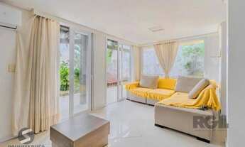 Imagem: Casa com 3 dormitórios no bairro Jardim