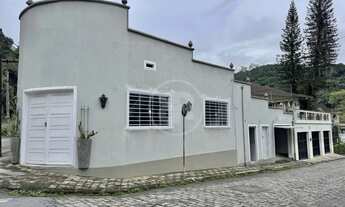 Imagem: Casa Comercial com 156m² em Esquina de