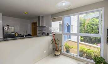 Imagem 3: A venda Mossungue possui 180 m2 com 4 quartos 2 vagas garagem