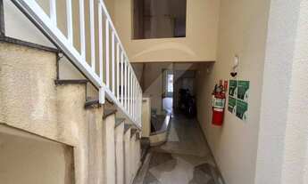 Imagem 3: Apartamento com 2 quartos, sala, cozinha, banheiro e área de serviço