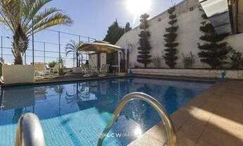 Imagem: Casa à venda, 4 quartos, 2 suítes, 6 vagas