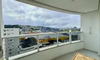 Imagem 2: Apartamento mobiliado com 3 vagas de garagem no Kobrasol, São José-SC