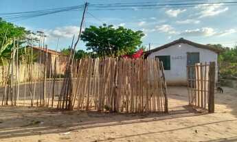 Imagem: Vende-se um terreno na região da santa