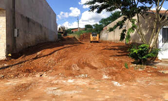 Imagem 2: Lote inteiro 10,50x24 Jd Yvone asfalto para venda a vista 85.000,00