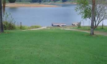 Imagem 2: Chácara De 1.300 m² Frente para Represa - Casa De 04 Dormitórios