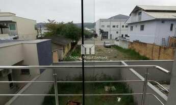 Imagem 6: Sobrado-Geminado-para-Venda-em-Pereque-Porto-Belo-SC