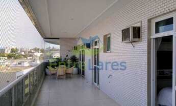 Imagem 7: Apartamento, 4 suítes sendo 1 master com hidro. Varandão, 3 vagas de garagem. Vista livre