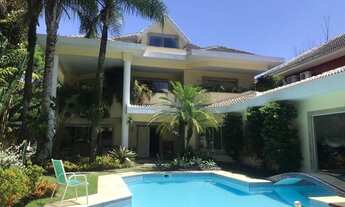 Imagem 1: Maravilhosa Casa pra vend locação estilo Brezinski condomínio Porto dos Cabritos 5 suítes