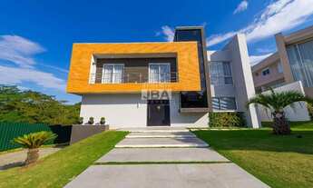 Imagem 4: Casa de condomínio para venda tem 381 metros quadrados com 3 quartos