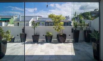 Imagem 3: Rio027 - Grande cobertura linear na rua Bulhões de Carvalho