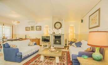 Imagem 2: PORTO ALEGRE - Casa Padrão - Jardim Isabel