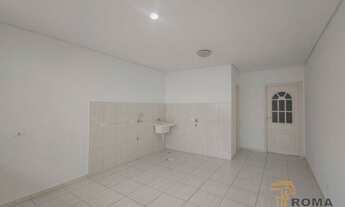 Imagem 3: Casa com 1 dormitório para alugar, 50 m² por R$ 825,00/mês - Hauer - Curitiba/PR