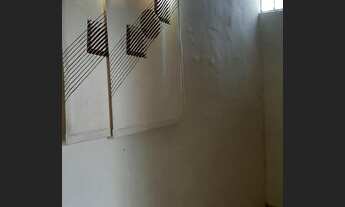 Imagem 2: Casa para aluguel com 80 metros quadrados com 3 quartos em Carlos Prates - Belo Horizonte