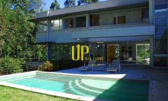 Imagem: Casa com 4 dormitórios para alugar, 900