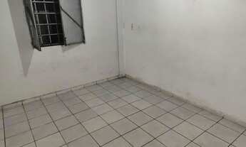 Imagem 2: Alugo kitnet Casa com 1 dormitório