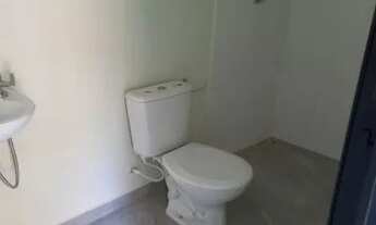 Imagem 5: Sala com 25m2 piso frio e 01 banheiro