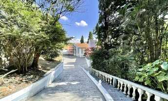 Imagem 3: Casa 600 m² 3 Quartos sendo 3 Suítes e 5 banheiros à Venda por R$ 1.600.000,00