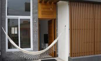 Imagem: CASA DESIGN MODERNO A MEIA QUADRA DO MAR