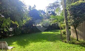 Imagem 7: Casa,Alto de Pinheiro. 1.800 m² Projeto assinado por Oscar Niemeyer