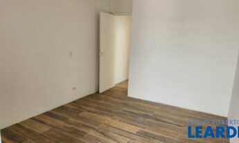 Imagem 7: SOBRADO - JARDIM SABARÁ - SP