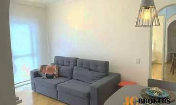 Imagem 2: Apartamento Reformado com 45 m² de área útil, 1 Dormitório SEM suíte, 2 banheiros e 1 vag