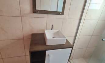 Imagem 7: LINDA CASA RENOVADA EM RUA TRANQUILA E ARBORIZADA