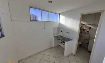 Imagem 3: Kitnet com 1 dormitório para alugar, 40 m² por R$ 800,00/mês - Cocal - Vila Velha/ES