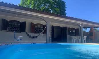 Imagem: Casa com Piscina em Guaratuba