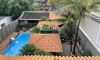 Imagem: Casa à venda, 3 quartos, 3 suítes, 6 vagas