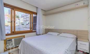 Imagem 6: Apartamento para venda possui 153 metros quadrados com 3 quartos em São João - Porto Alegr