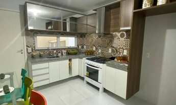 Imagem 5: Casa de condomínio para venda possui 131 metros quadrados com 4 quartos