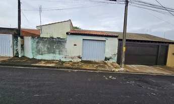 Imagem 4: Casa Barata em Catanduva, terreno inteiro