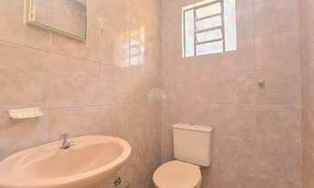 Imagem 6: Lindo sobrado com amplo quintal a venda com documento em Utinga/ São Paulo