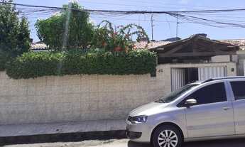 Imagem: Casa para venda possui 180 metros quadrados