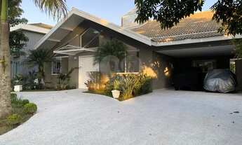 Imagem 3: Casa em condomínio com segurança 24 horas