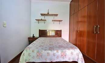 Imagem 2: Casa para venda em Jardim Dos Oliveiras de 375.00m² com 5 Quartos, 1 Suite e 2 Garagens