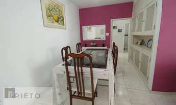 Imagem 4: Enseada - 2 dormitórios com 2 banheiros (sendo uma suíte) e 1 vaga (para até 2 carros