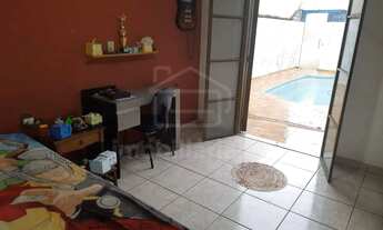 Imagem 2: Alugo Casa Ampla 3 quartos e Piscina