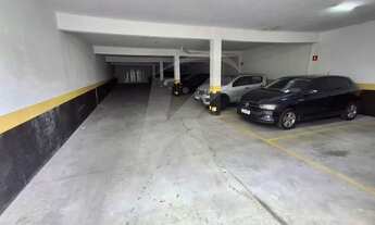 Imagem 4: Sobrado com 2 quartos, sala, cozinha, banheiro, 1 vaga de garagem fixa, livre e coberta