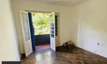 Imagem: Apartamento de 2 quartos, sacada no bairro