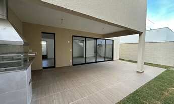 Imagem: Sobrado para venda tem 181 metros quadrados